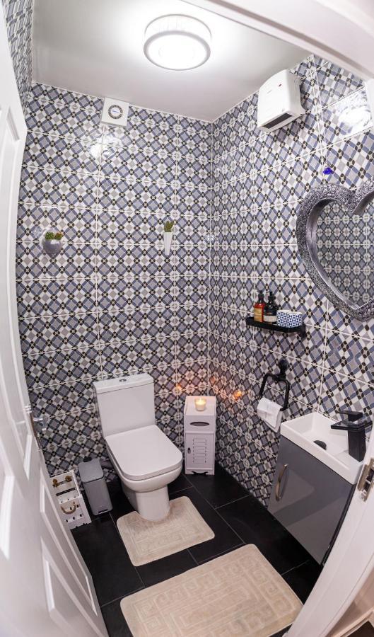 Cosy Luxury Suite Jewellery Quarter - Бирмингем Экстерьер фото